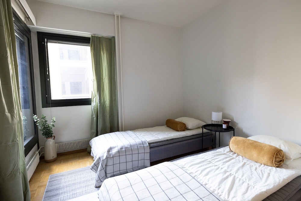 Cozy 95m2 home With Sauna In Kaisaniemi view 3