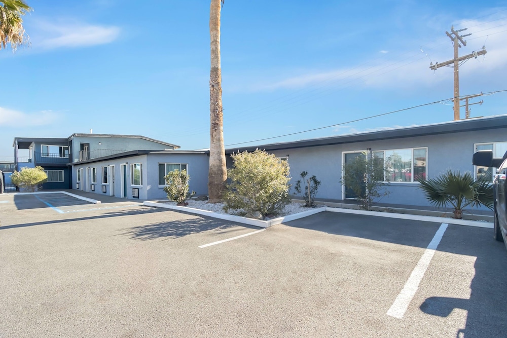 Suburban Studios Ridgecrest near China Lake Naval Station