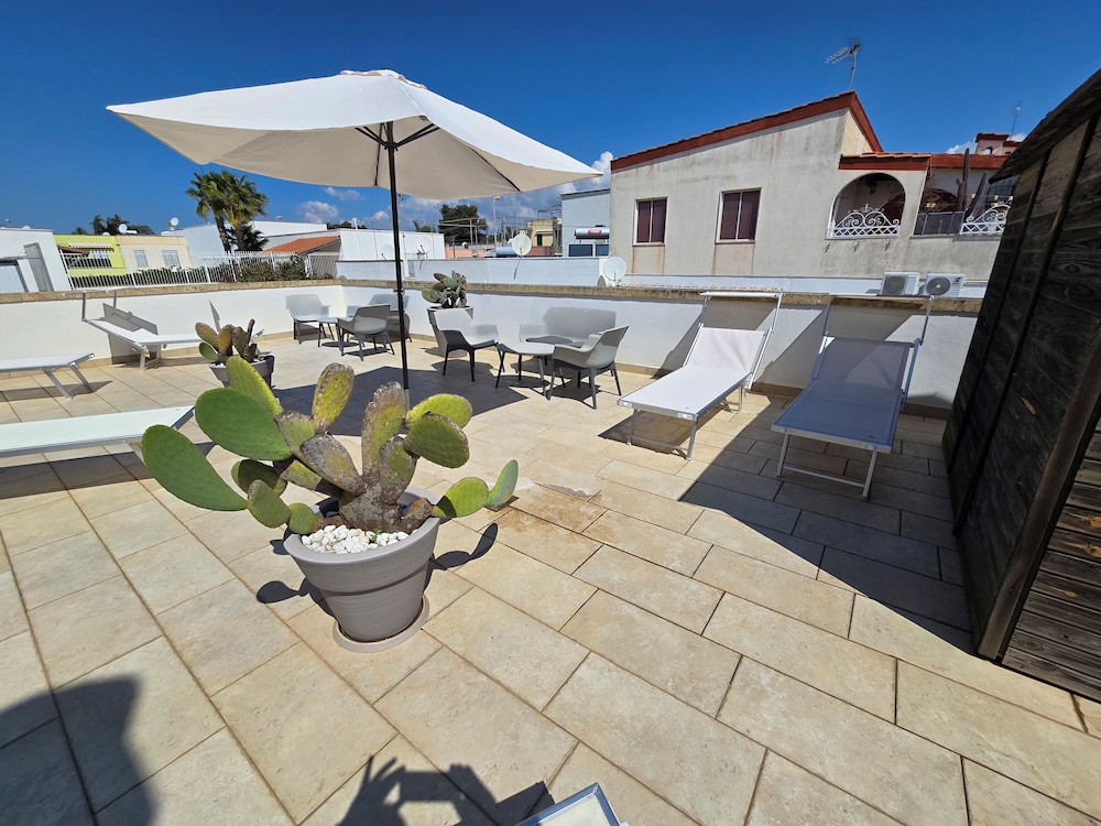Lido Marini Rooms Affittacamere B&B