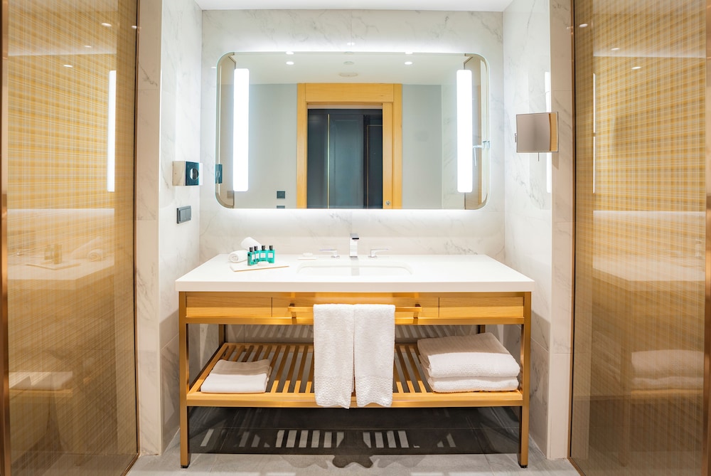 Sofitel İstanbul Taksim - Image 13