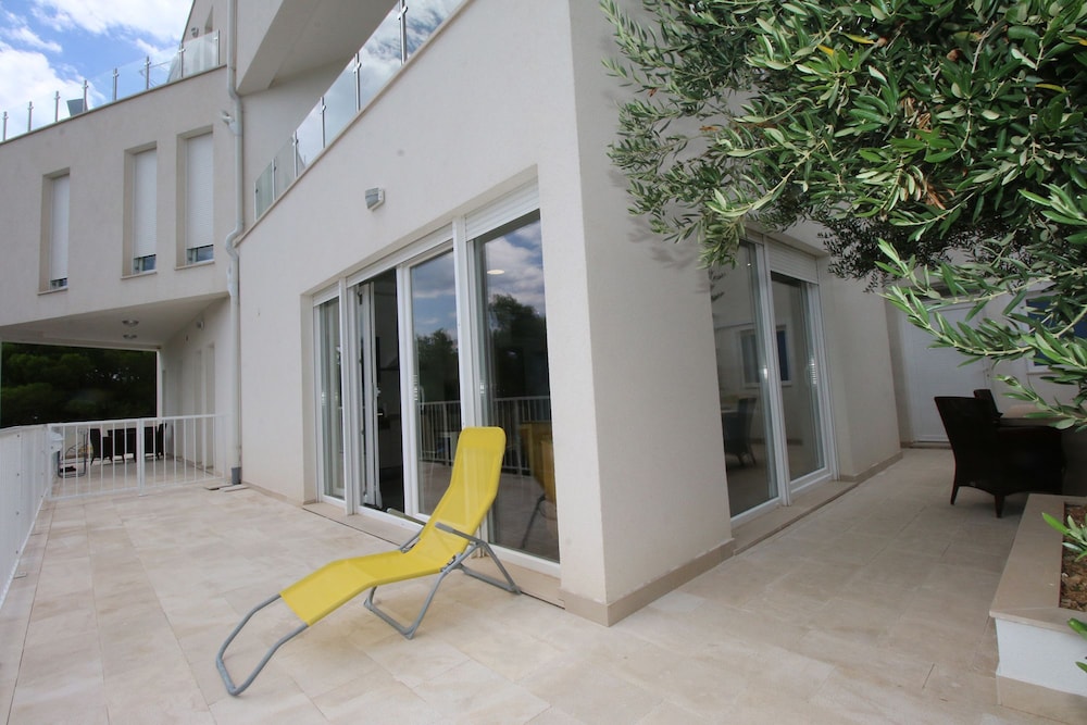 Photo 20