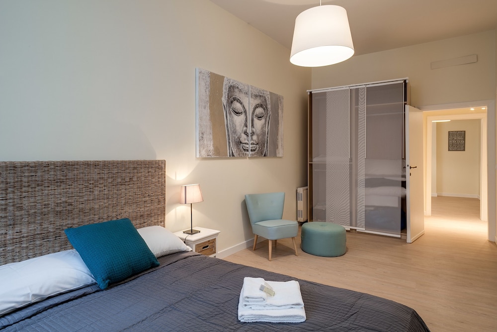 Travel & Stay - Sistina