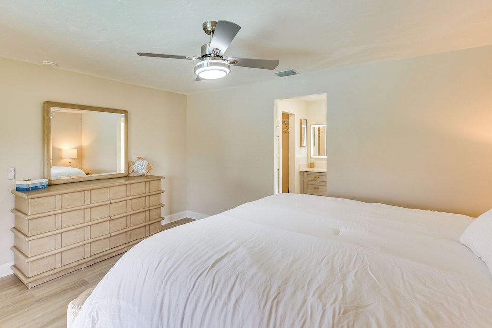 Sleek Family Home w/ Pool & Hot Tub in Fort Myers!