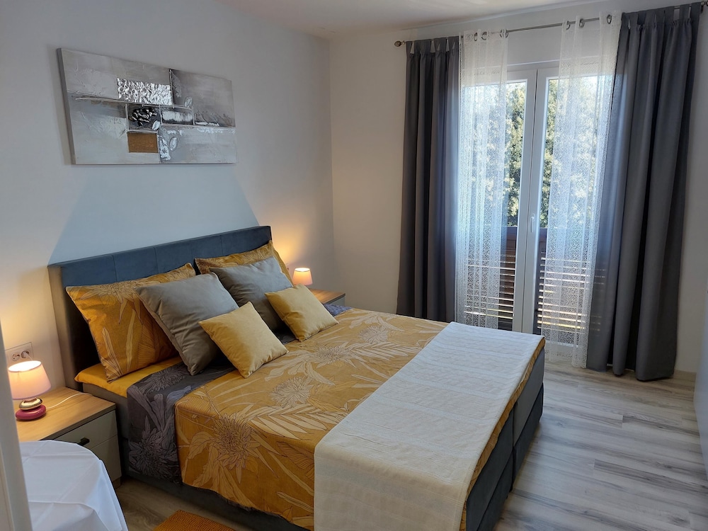 Room Violeta view 4