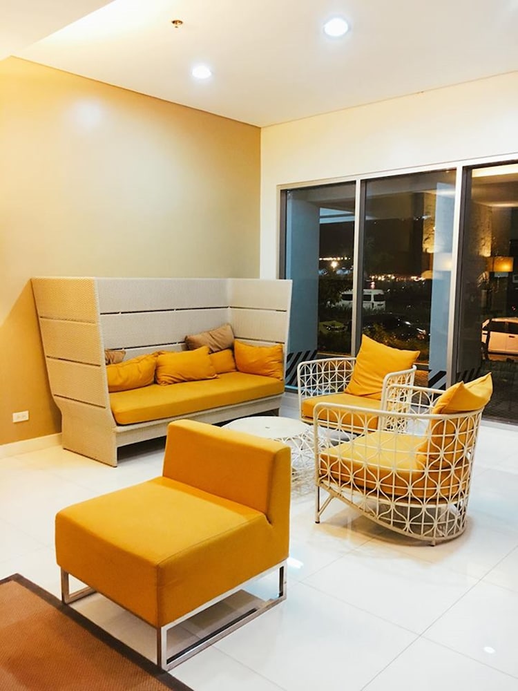 Avida Tower Cebu by Sleepingpong view 3