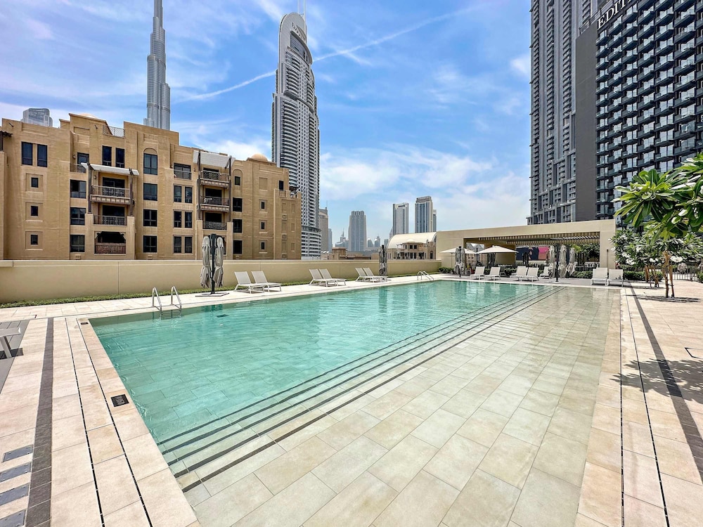 Silkhaus Premium Pad in Burj Royale Elegant
