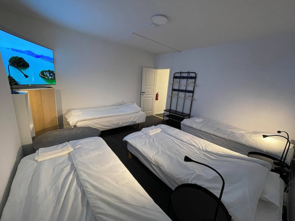 Office Motel