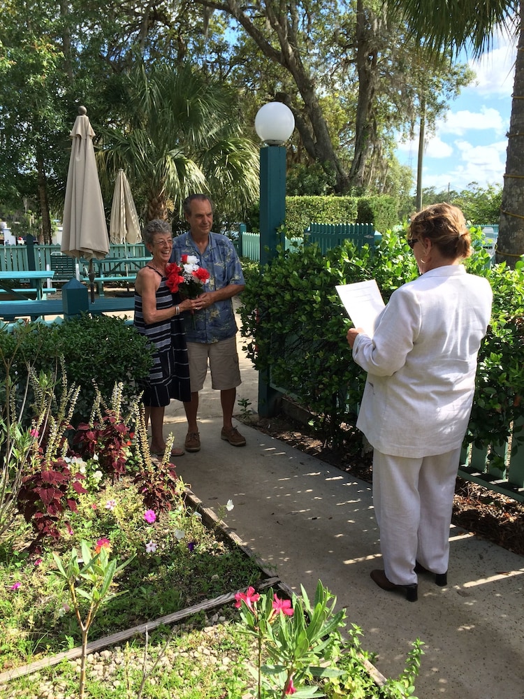 Steinhatchee River Inn