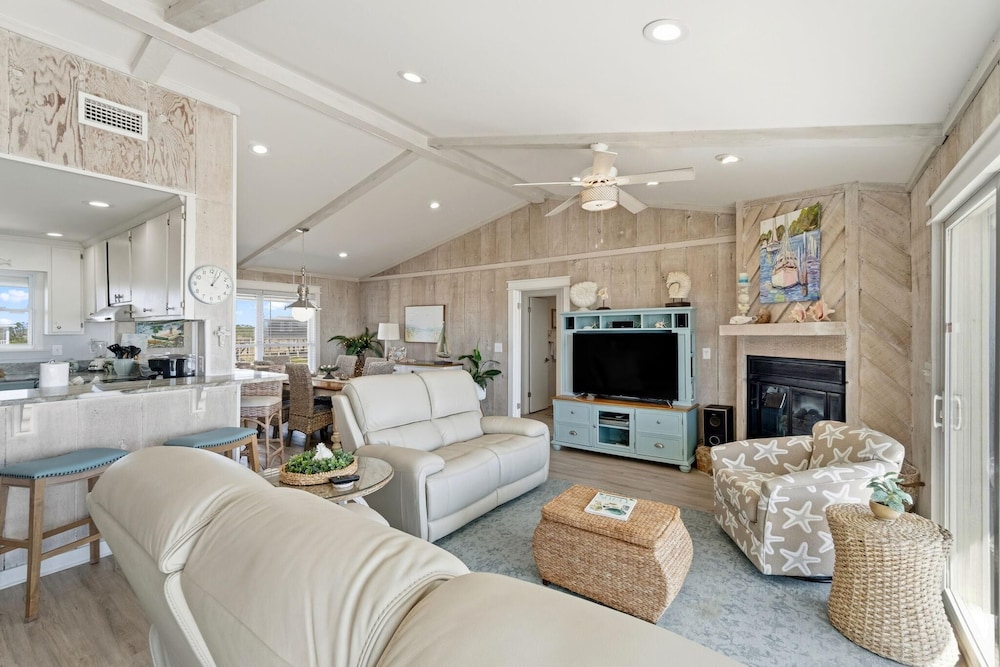 Barefoot Beach Beach House