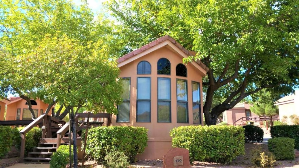 Sedona Pines Resort