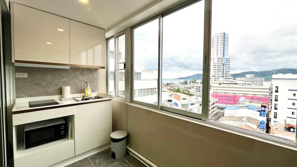Heritage - Modern Studio Shared Pool, City Centre