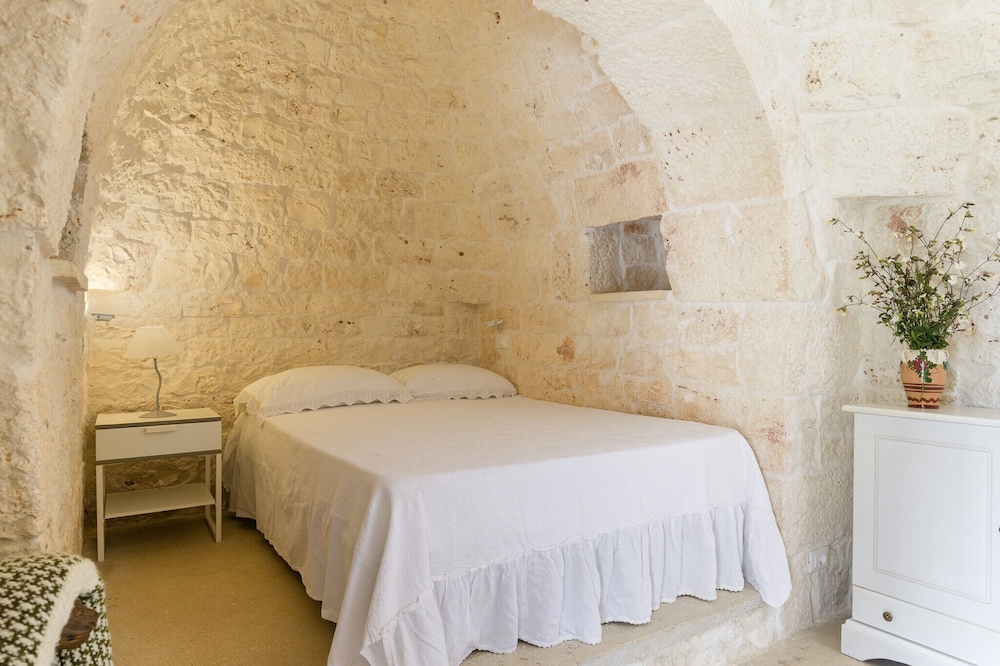 Trullo Puspo by Wonderful Italy