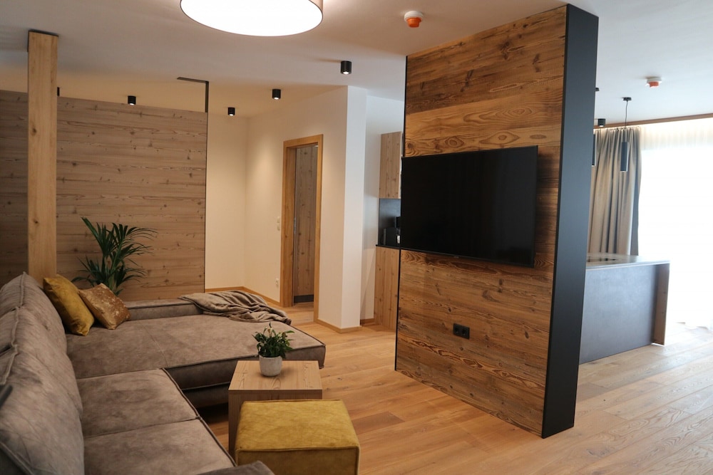 Spacious Apartment With Balcony