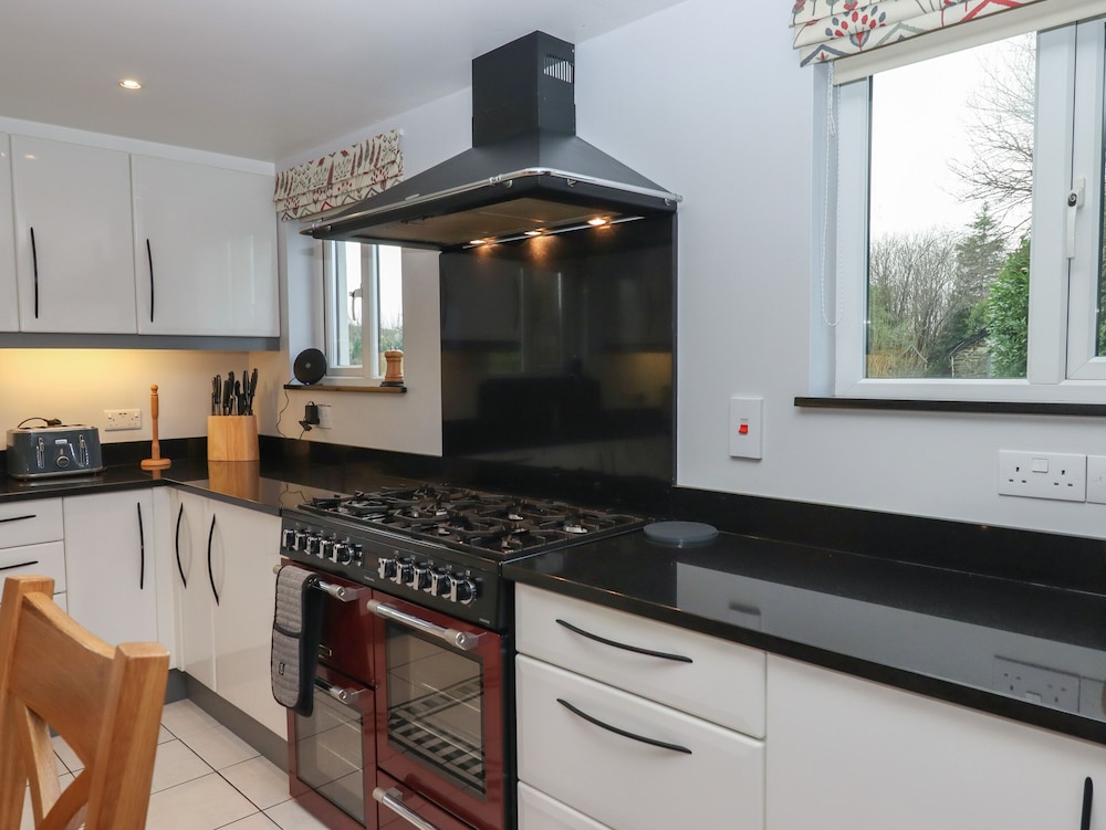 Waterland Farmhouse