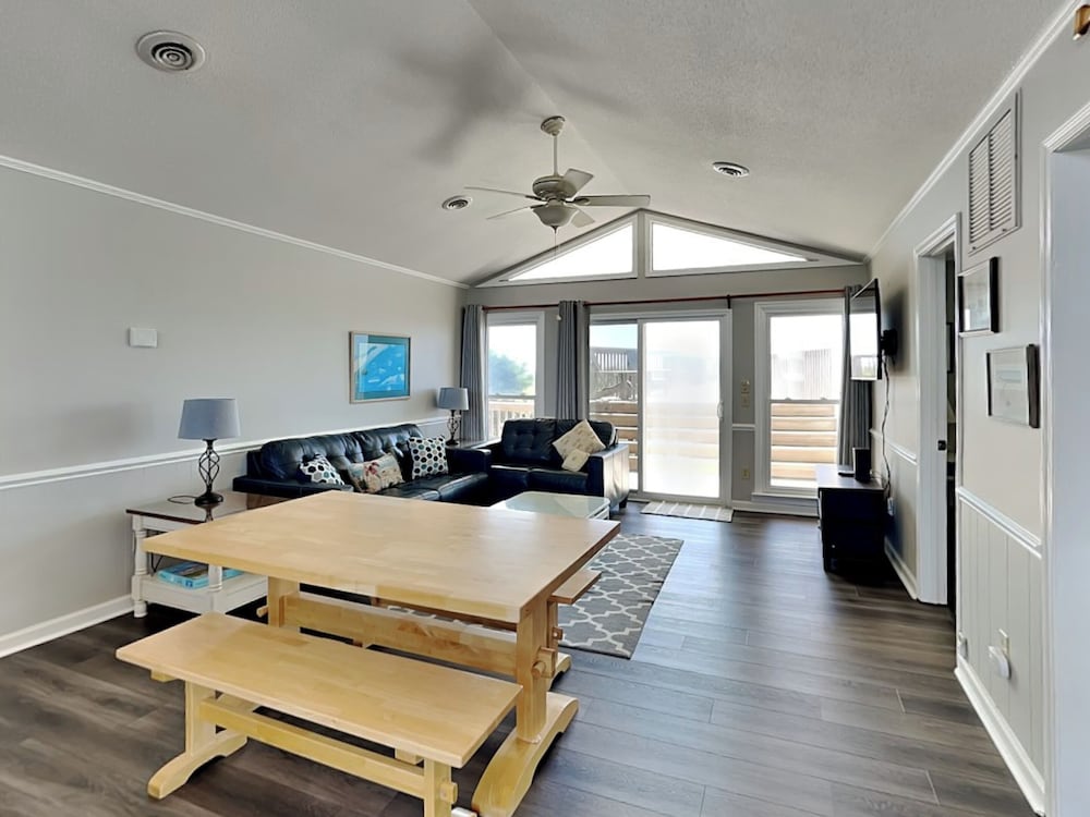 Bungalow by the Sea by Topsail Realty