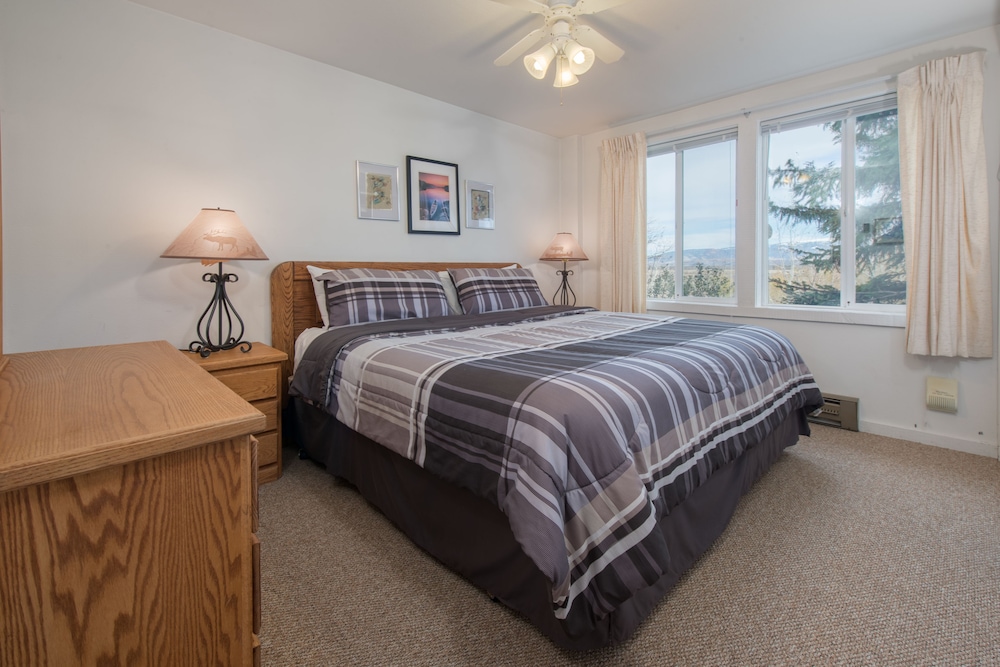 Teton Village Vacations - Teton Village Condos Collection by JHRL - Property Image 52