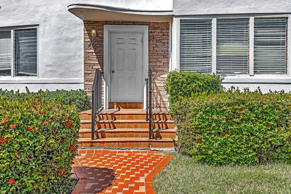 Garden Suites-Hosted by Sweetstay - Image 1