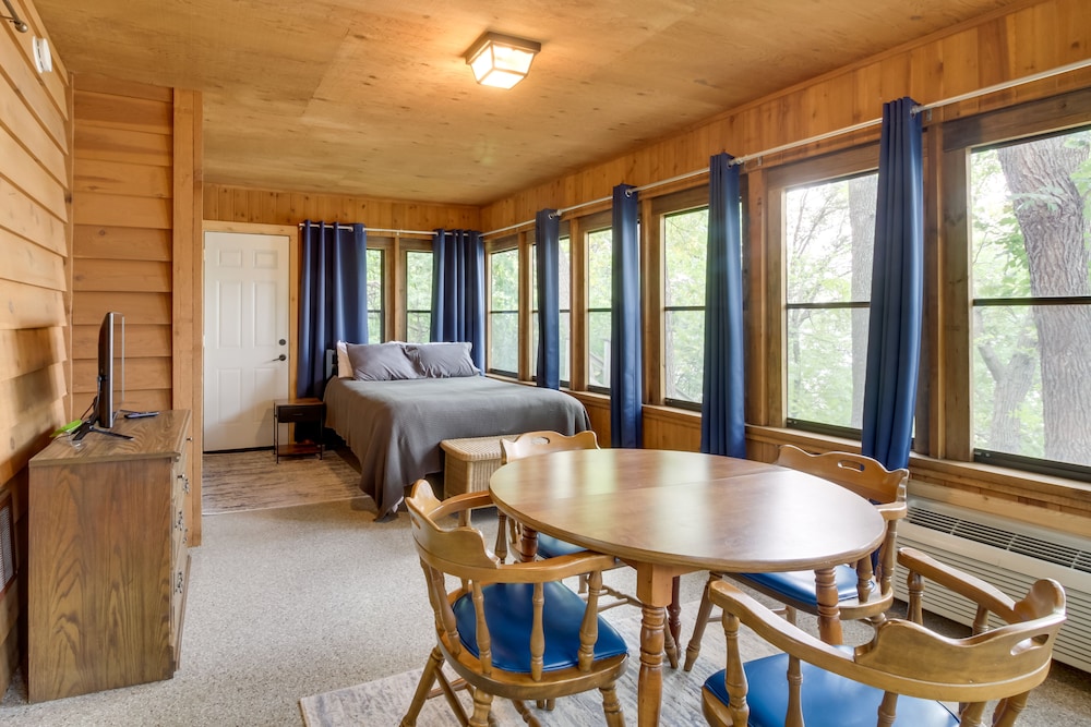 Sandy Beach Family Getaway w/ Fire Pit  Deck! - Property Image 6