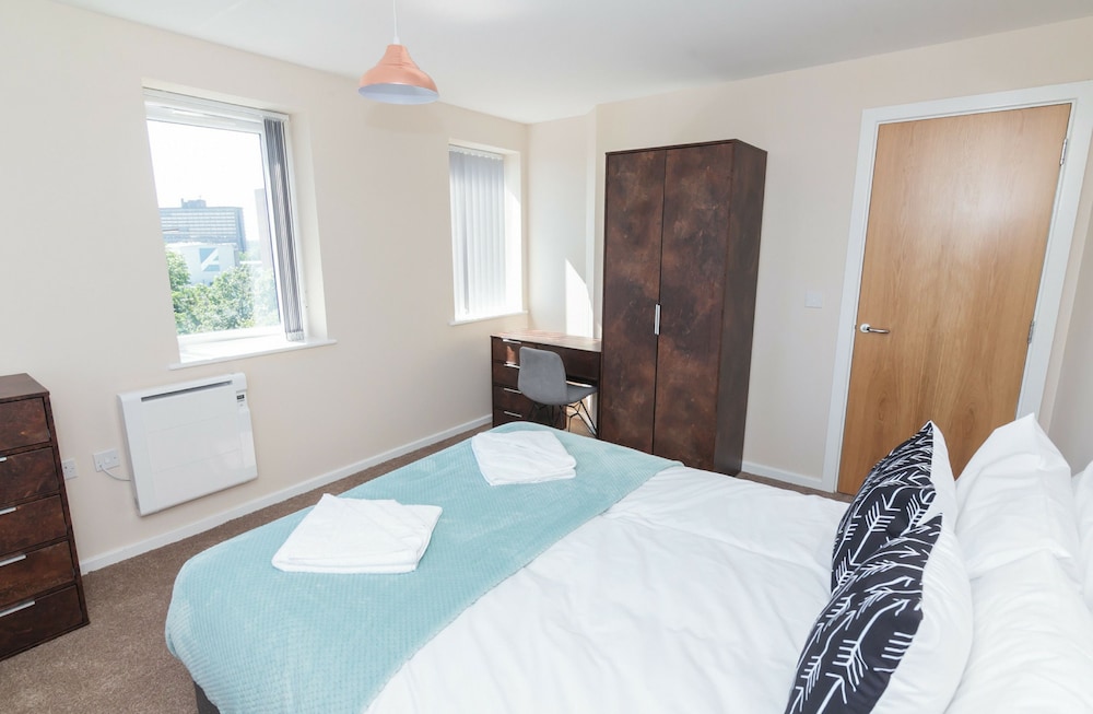 Approved Serviced Apartments Park Rise