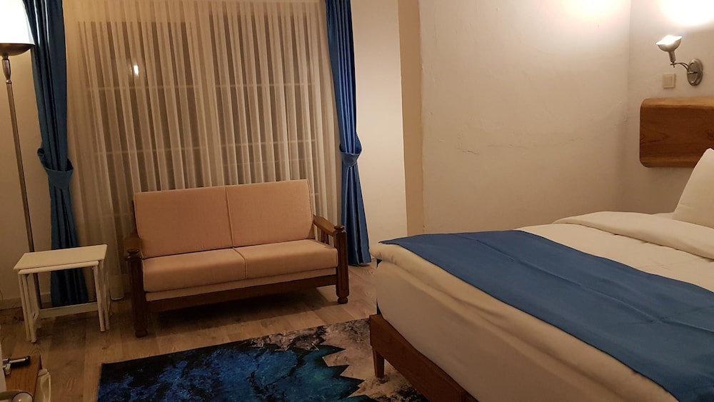 Alaçatı Otel Rebetiko - Image 31