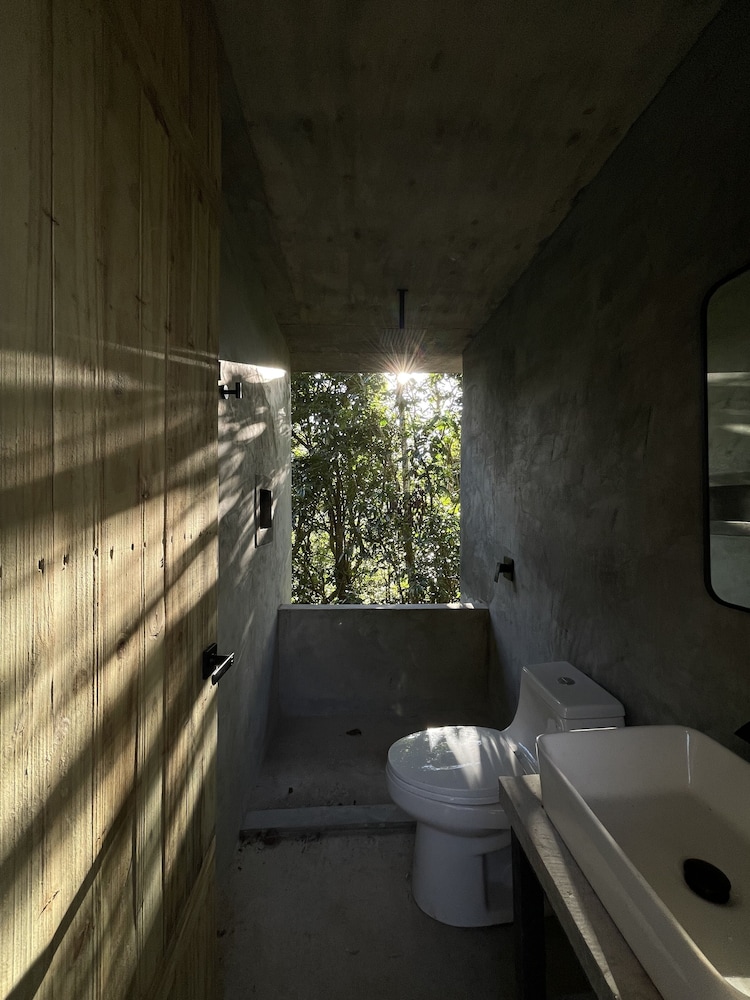 HACIENDA ILUMINADA ECO RETREAT
