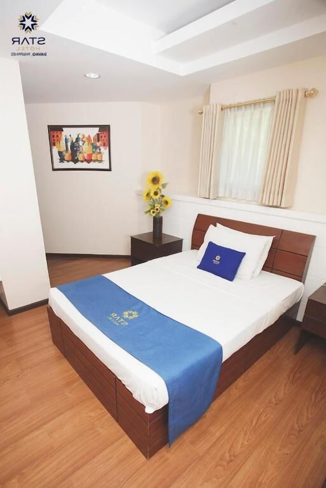 Star Hotel