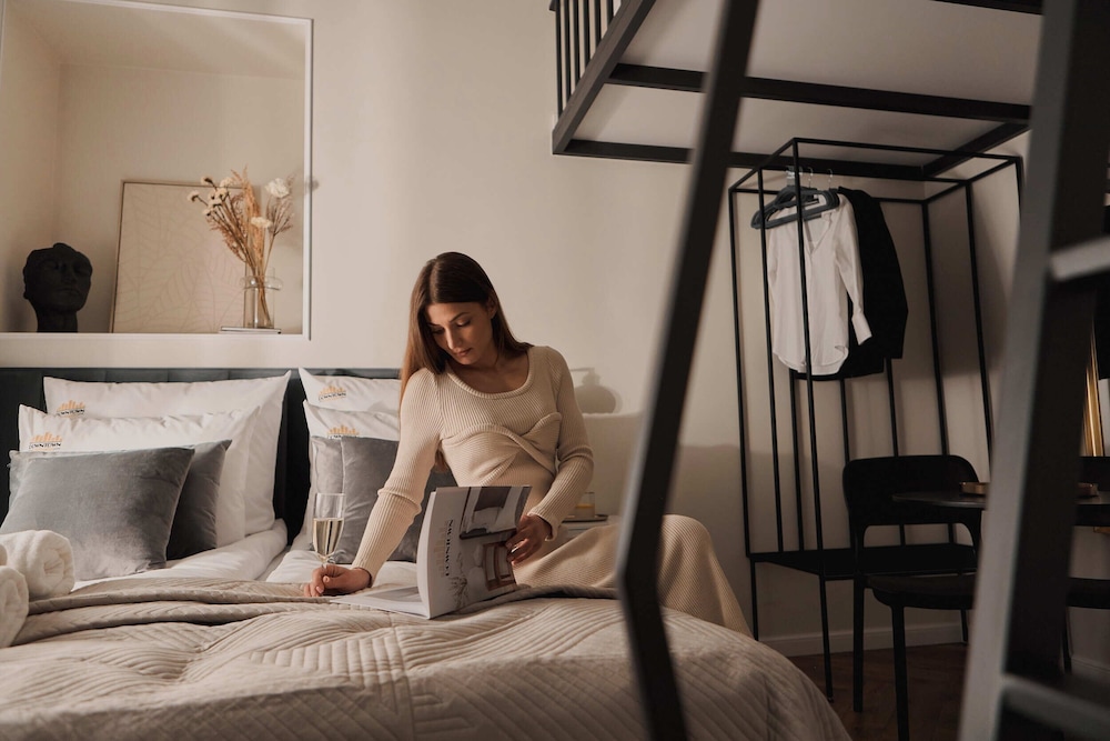 OLD TOWN Charm & Chic by Downtown Apartments