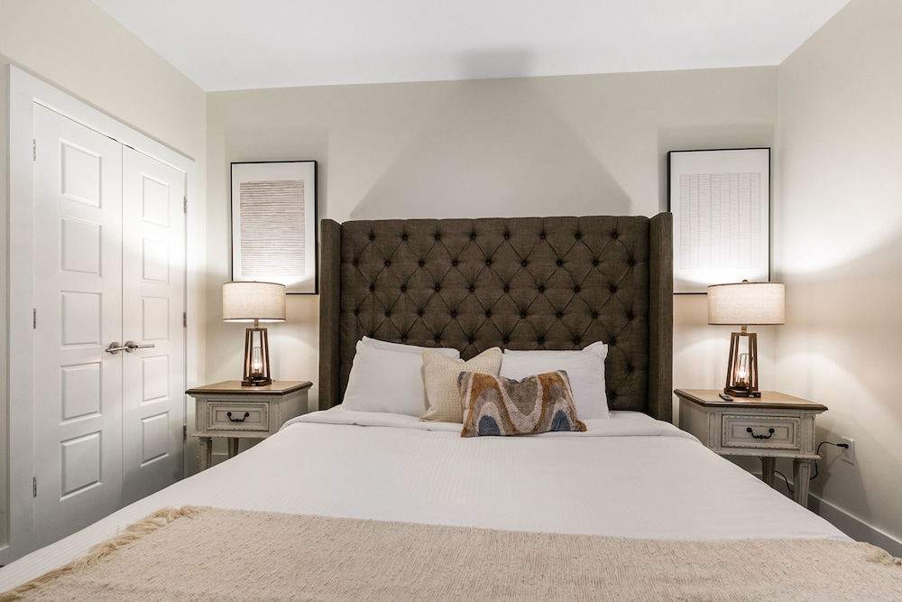 New Orleans Vacations - Modern 4BR Condo in the Heart of NOLA - Property Image 59