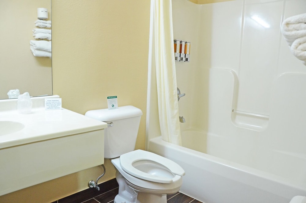 Heritage Grand Inn