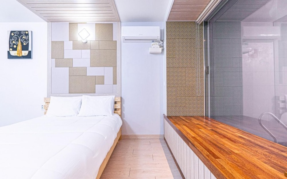 Gapyeong Leciel Pool Villa view 2