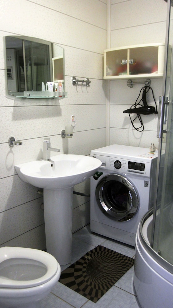Photo 28