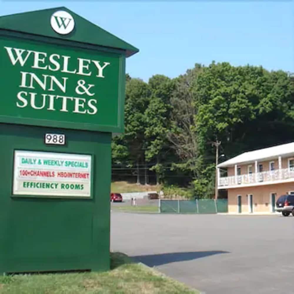 Wesley Inn & Suites, photo 9