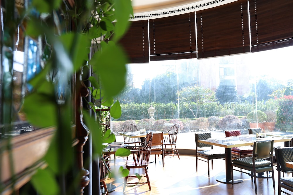 Grand New Century Hotel Yixing