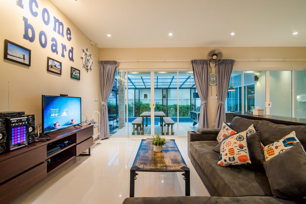 lounge