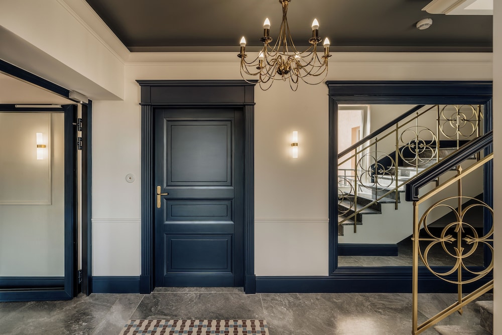 Azure Palace - Loft Affair Collection