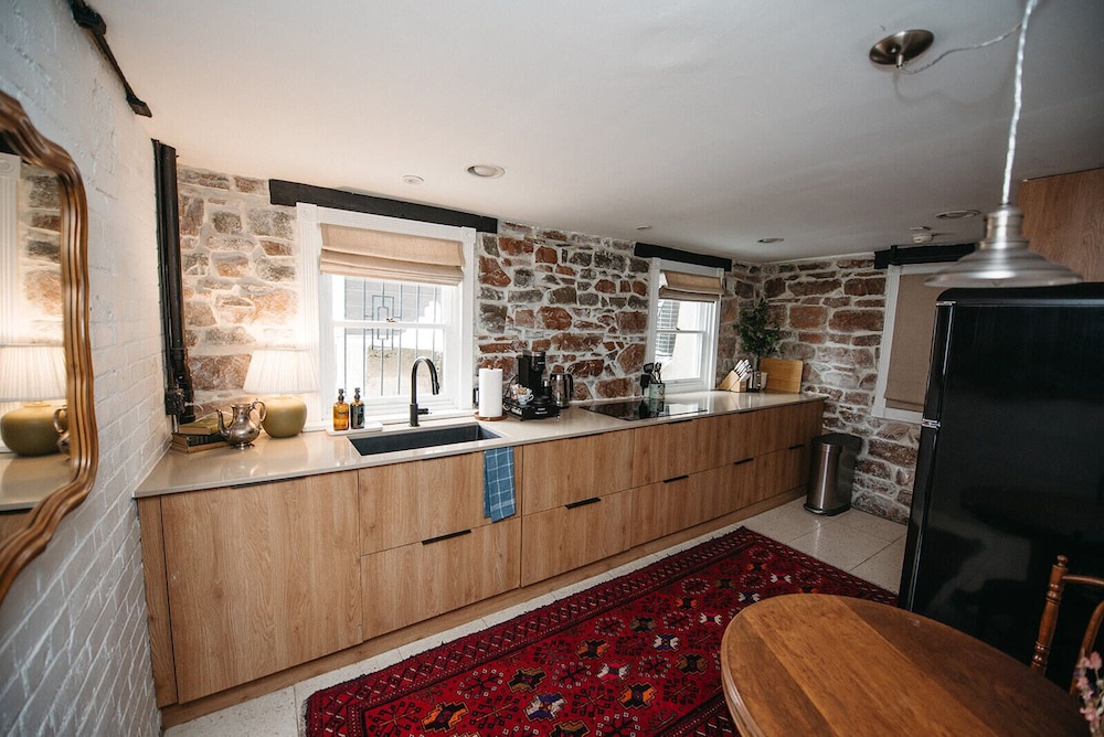 Ellerbeck Mansion Bed & Breakfast