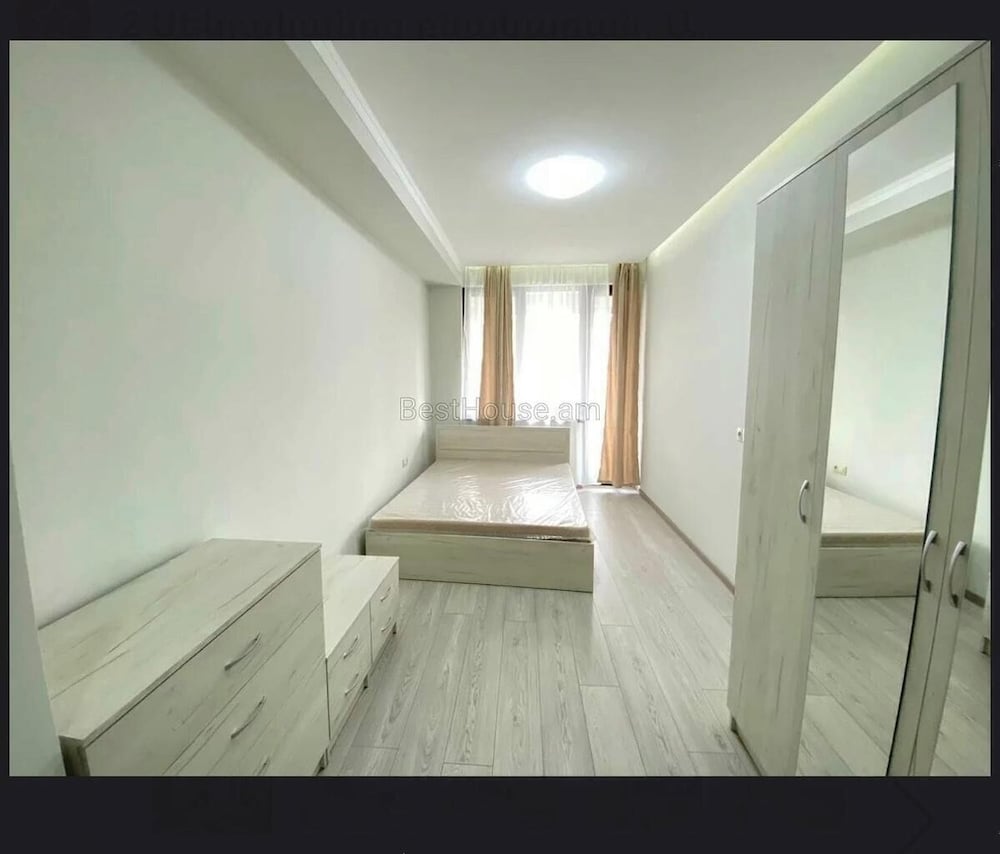 Apartment on Aram Khachatryan street
