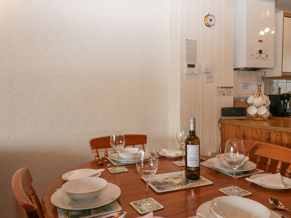 Lazey Cottage