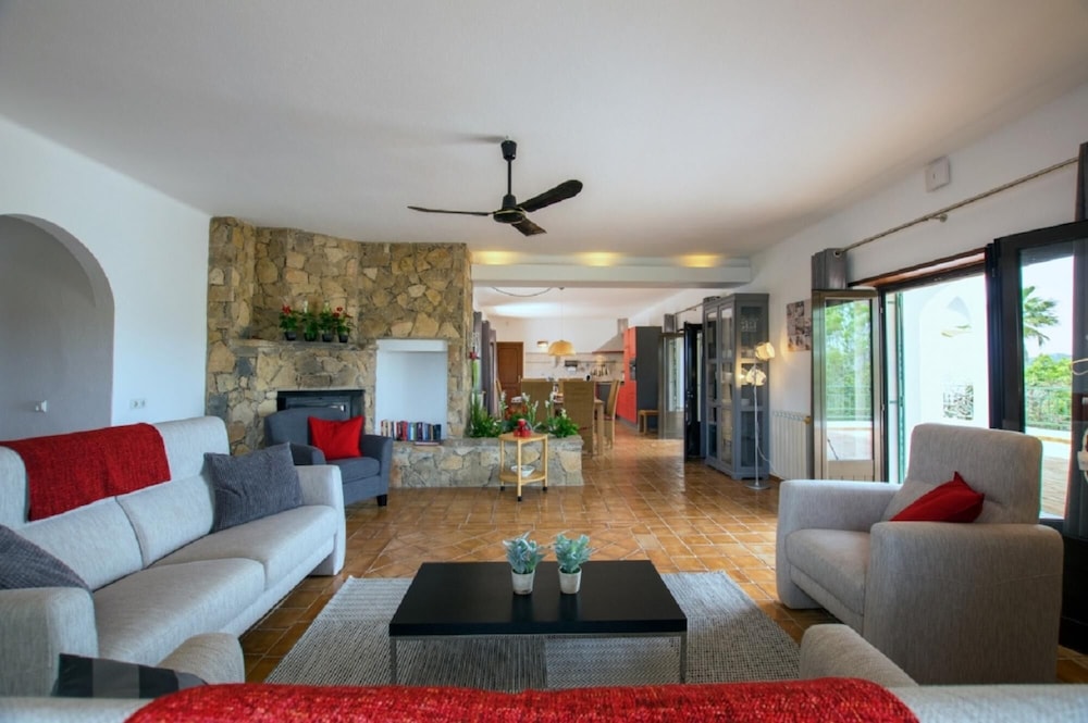 Tavira Vacations - Villa Metacasa by Portucasa - Property Image 4