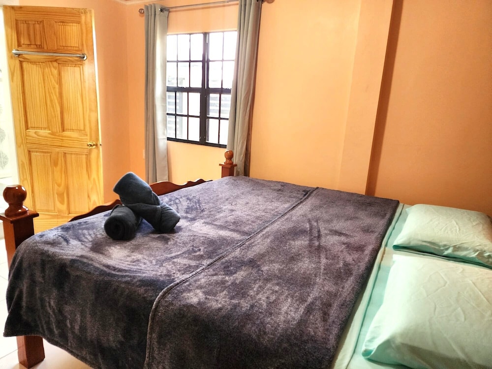 Ideal Executive Suites