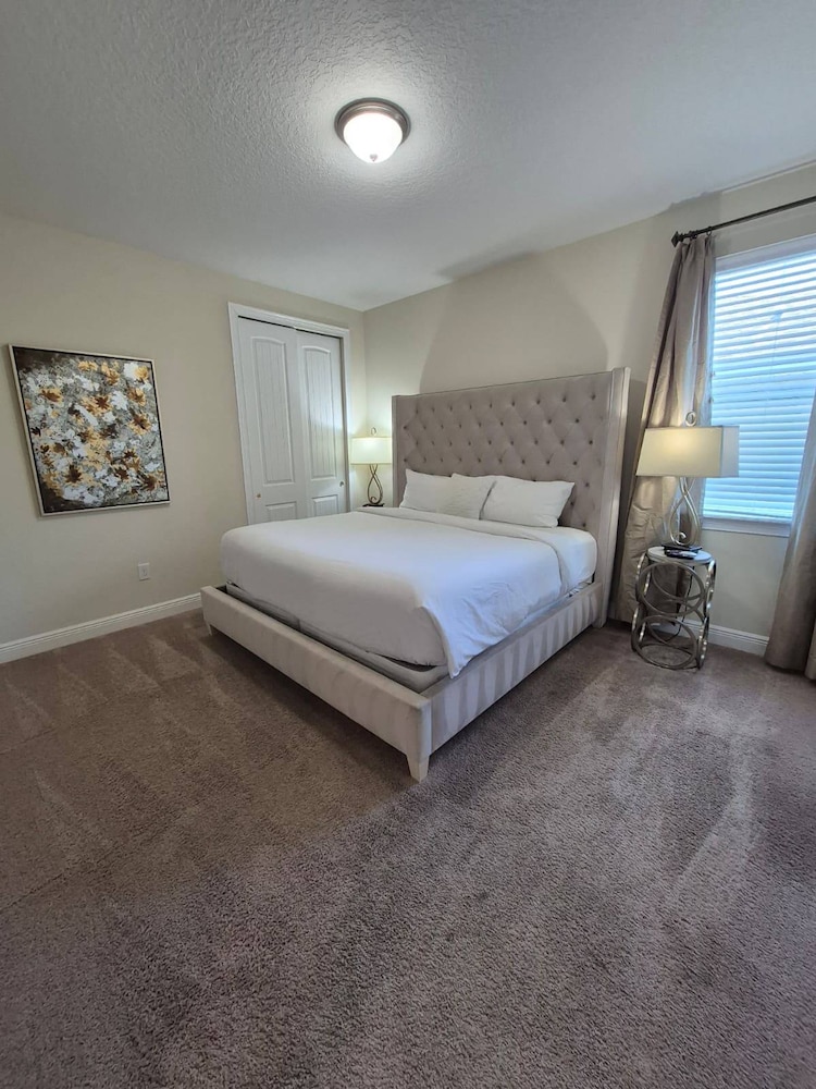 6BR 5BA w Private Pool Spa Near Disney