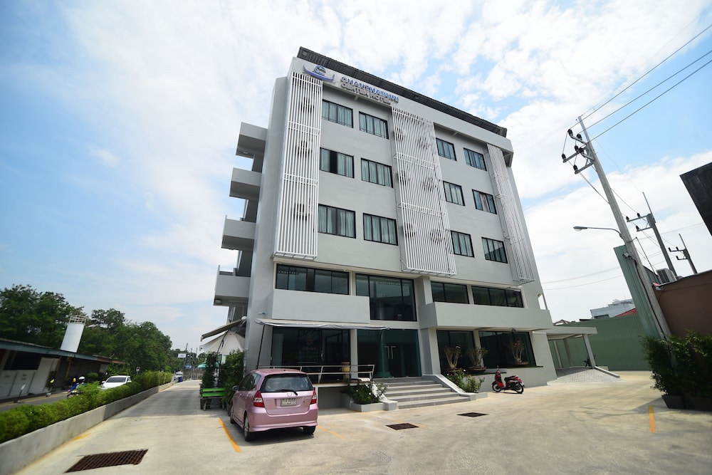 Hotel Chanthaburi Center Hotel - Image 1
