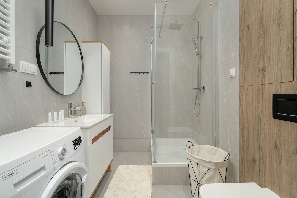 Apartment With 3 Bedrooms by Renters