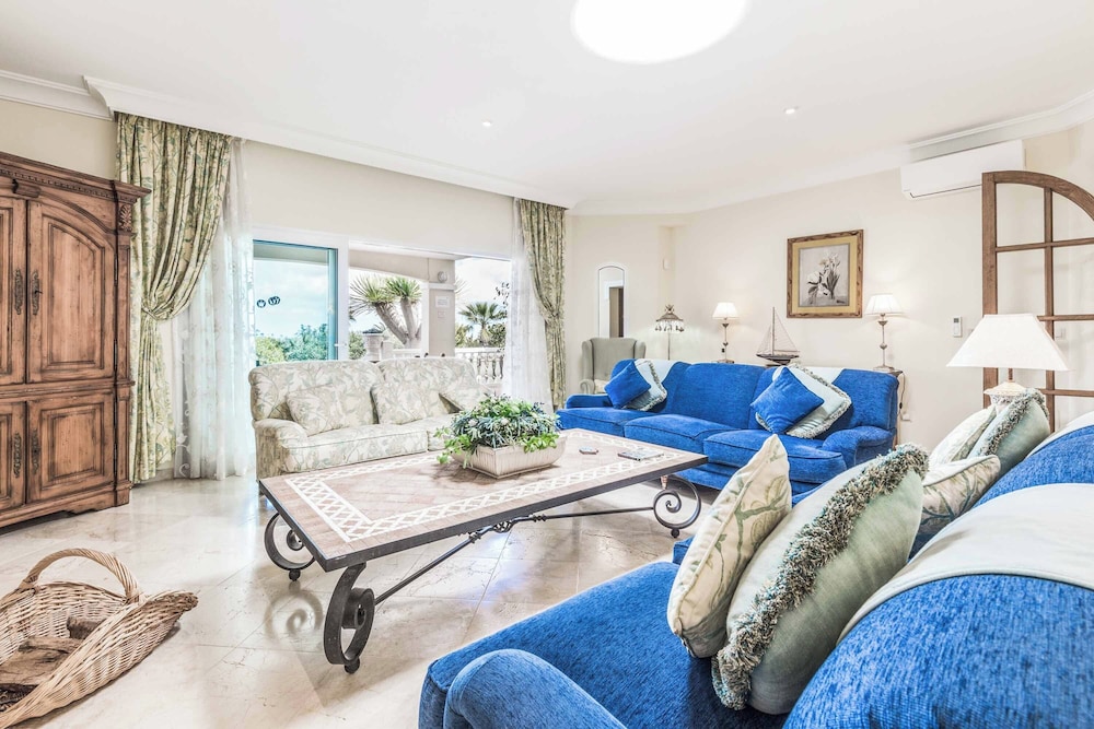 Villa Santana 140