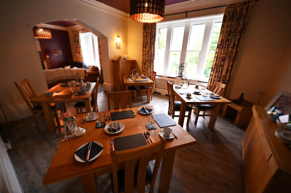 The Old Vicarage view 3