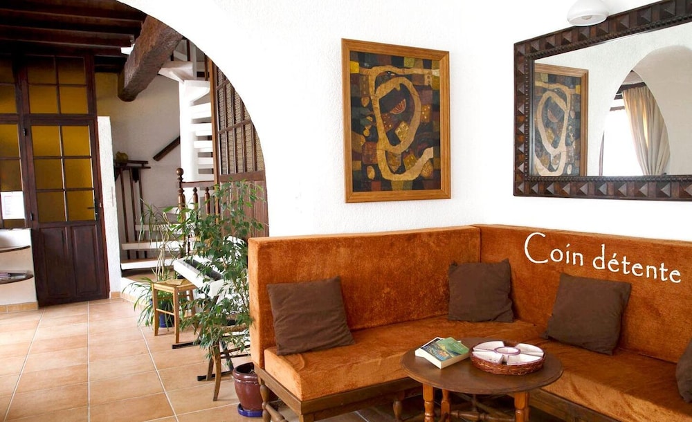 lounge