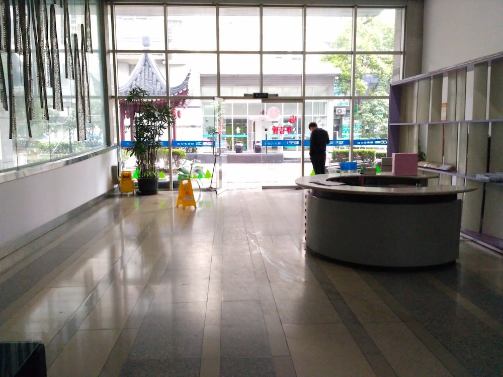 The Sidihome Service Apartment (Saintland Shop)