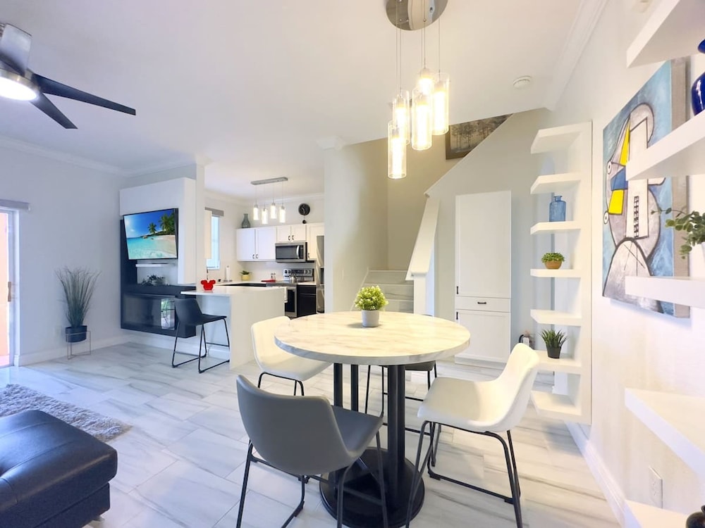 Modern 4BR Home in Regal Palms Resort Near Disney