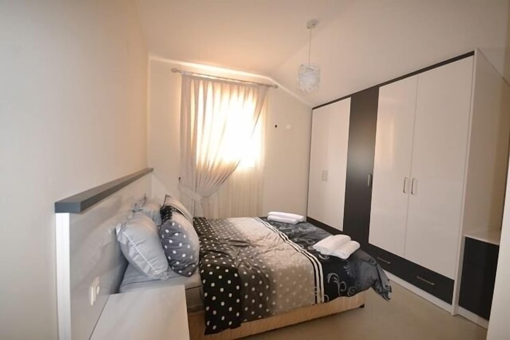 Korfez Garden Apartments