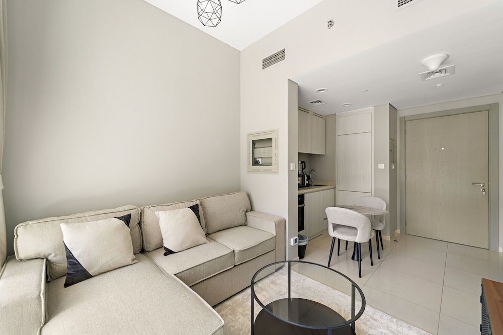 Zada Tower - 2425 1BD